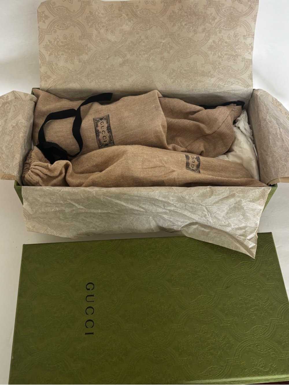 Gucci Black Leather Slip-On Loafers with Gold Horsebit - Complete Box Set - Picture 9 of 10